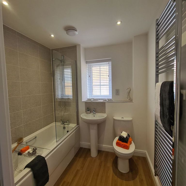 Property photo 3 of 5 Photo 1