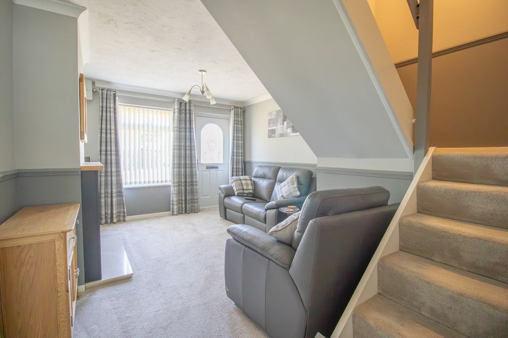 Property photo 2 of 12 5315092