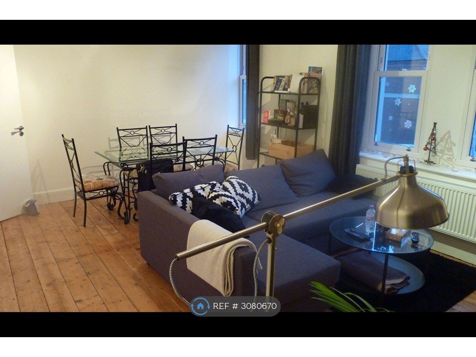 Property photo 2 of 14 Living Room