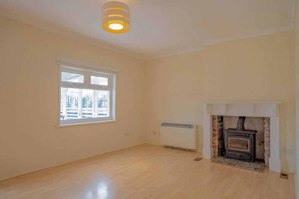 Property photo 2 of 14 3