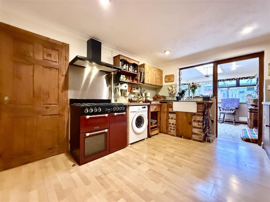 Property photo 2 of 23 2