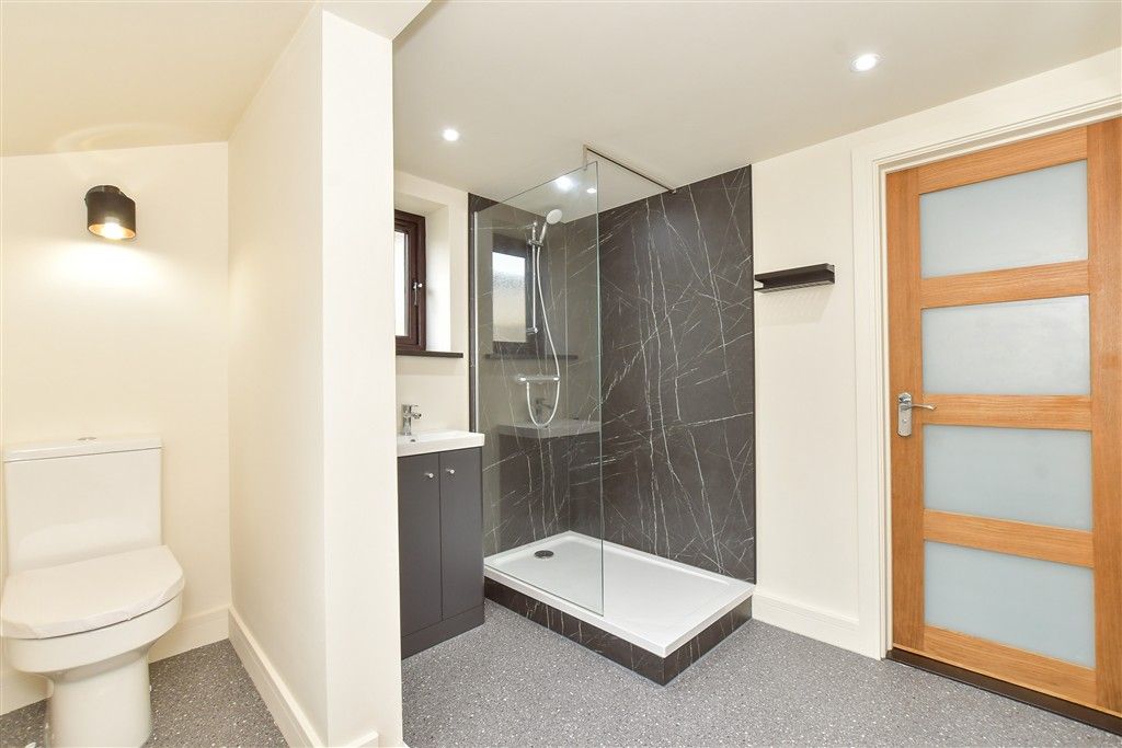 Property photo 3 of 15 Shower Room