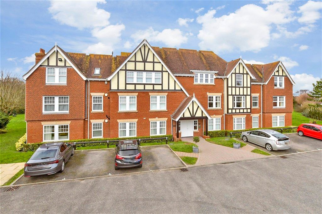 Property photo 1 of 16 External...(Web)