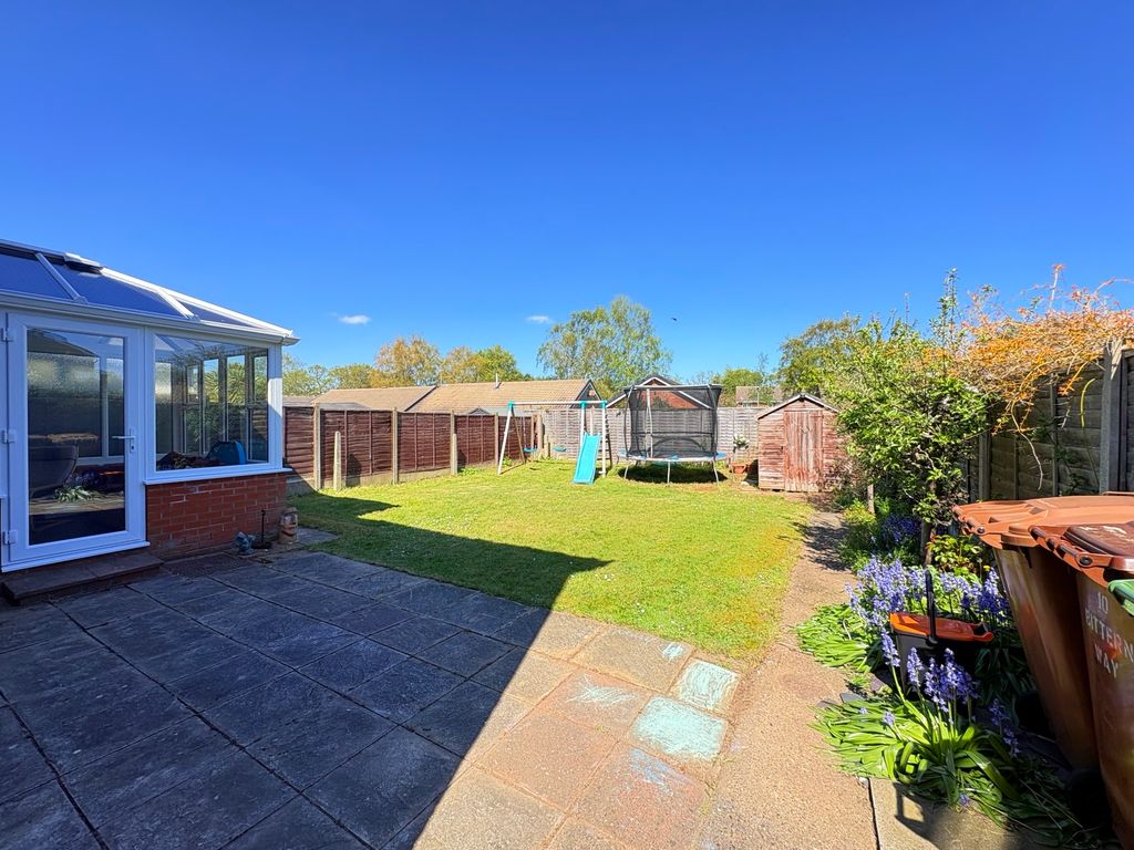 Property photo 3 of 11