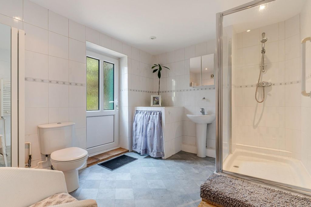 Additional image 41 of 6 bed link detached house for saleCollege Road, Newton Abbot TQ12