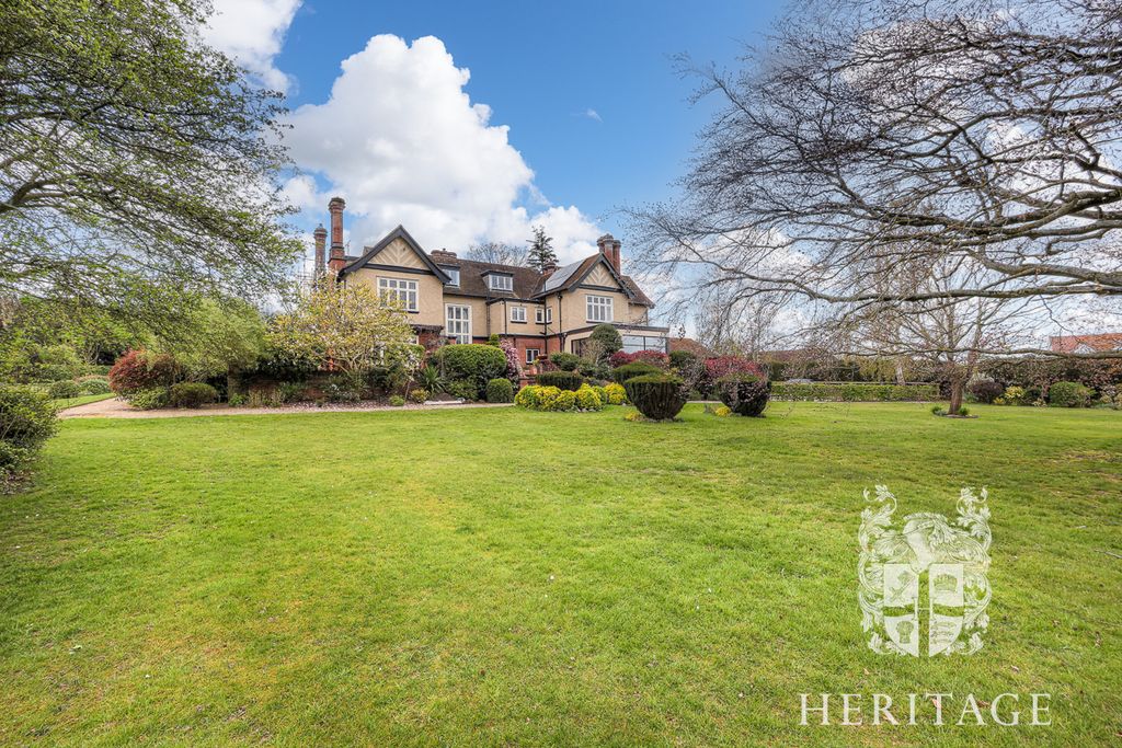 Property photo 2 of 39 Picture No. 62