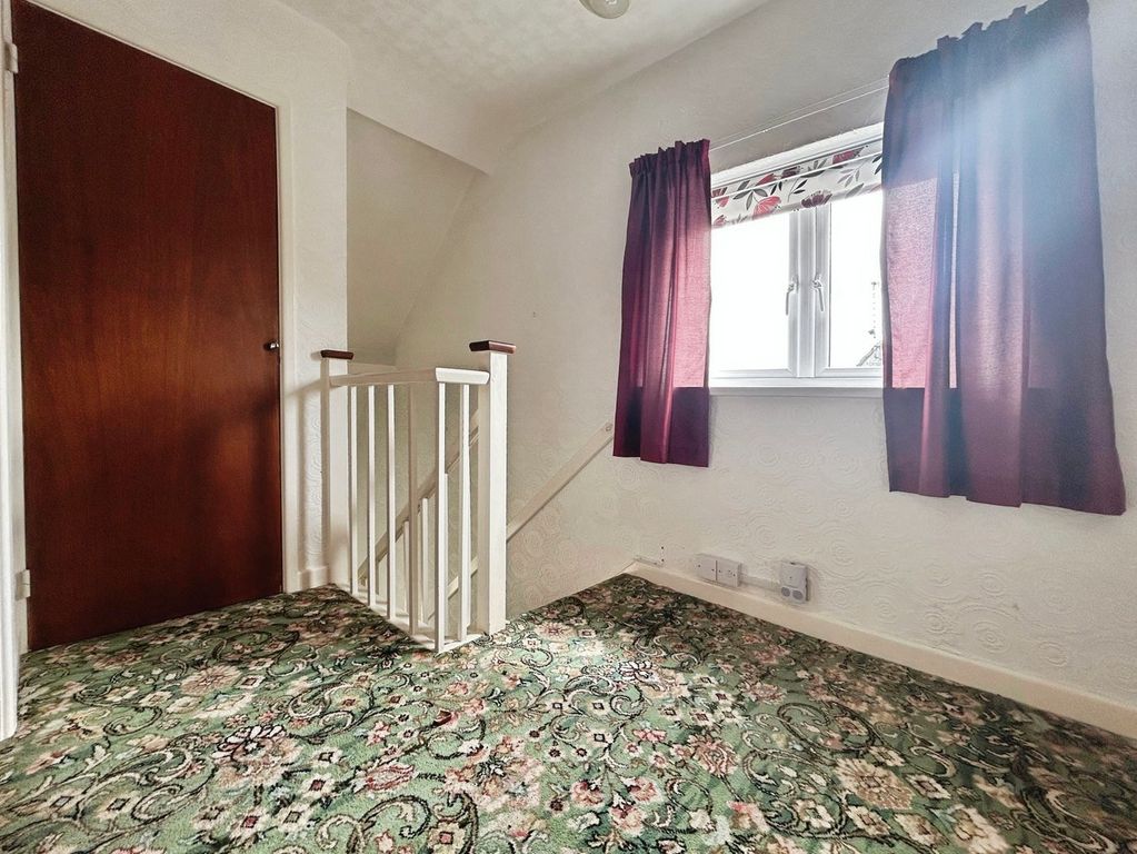 Property photo 3 of 22