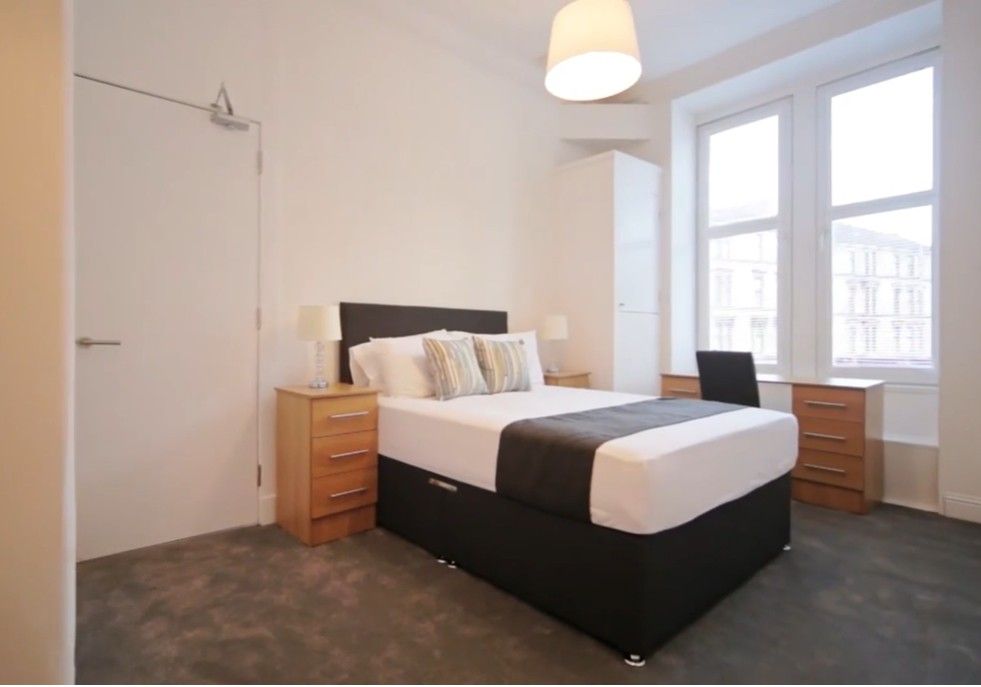 Property photo 3 of 8 Photo 3