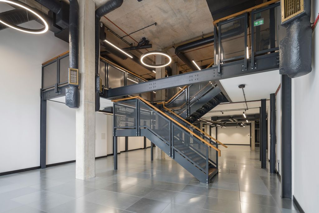 Property photo 2 of 8 MC35921596Hr.Jpg