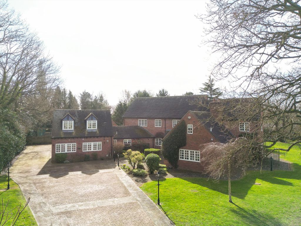 Property photo 1 of 24 Image