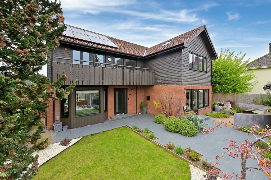 Property photo 1 of 15 Picture No. 02