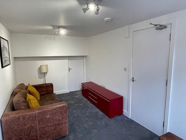 Property photo 3 of 24 Newspaper