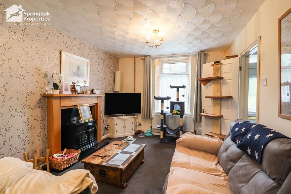 Property photo 2 of 11 Image 1