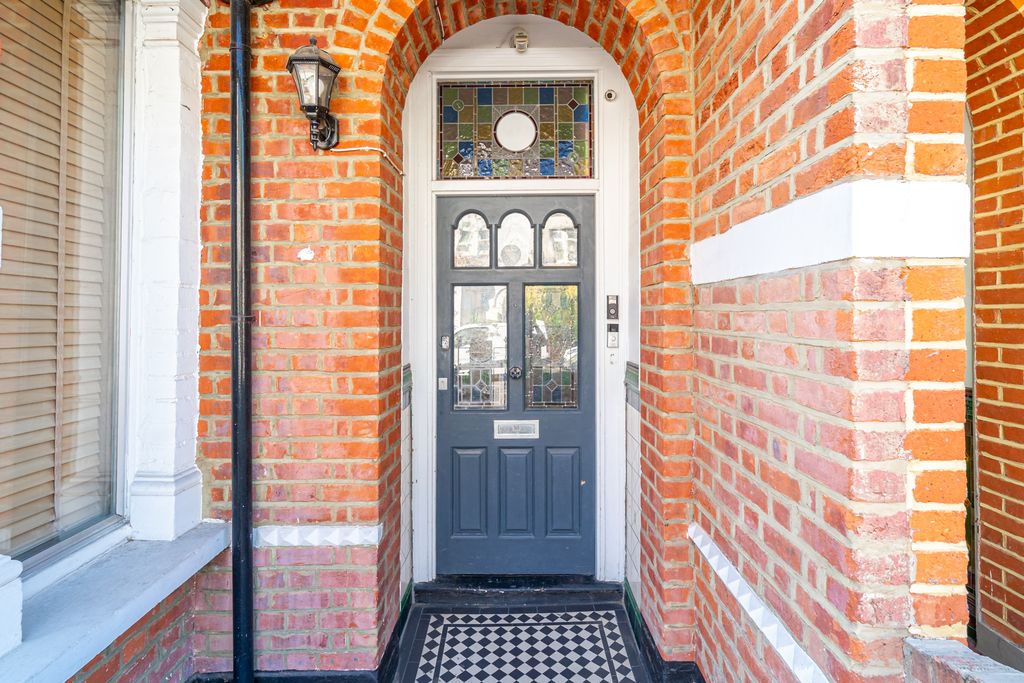 Property photo 2 of 11 Ndb00480-Edit