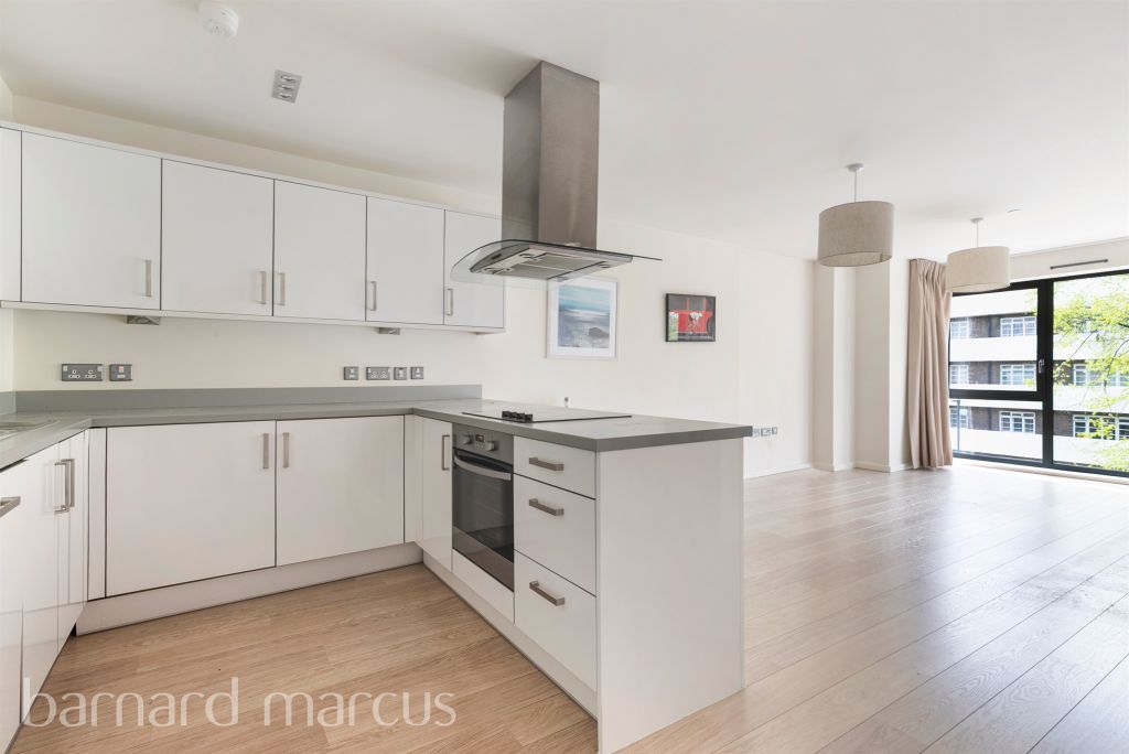 Property photo 3 of 8