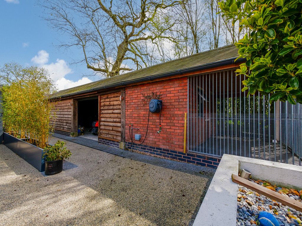 Additional image 46 of 6 bed detached house for saleWithybrook Road Bulkington Bedworth, Warwickshire CV12
