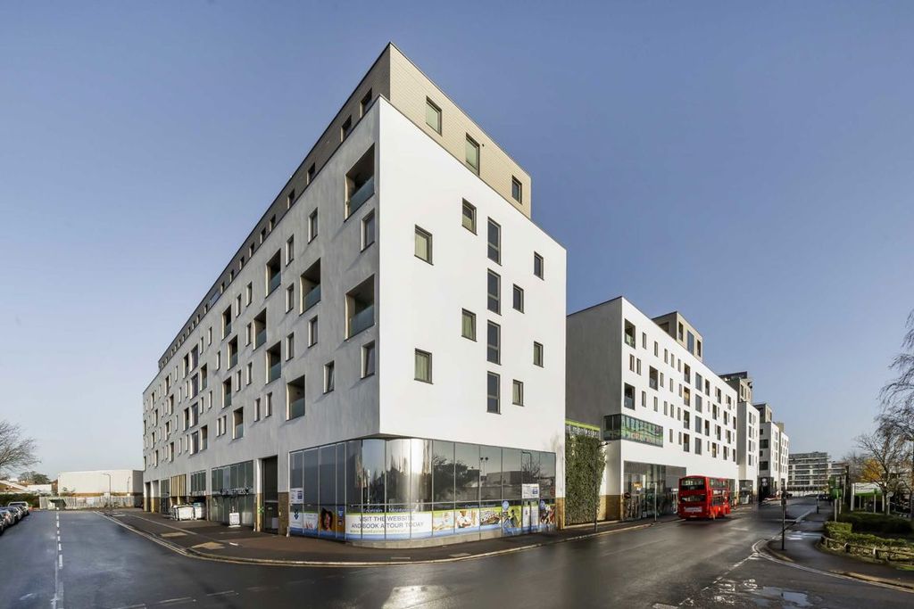 Property photo 1 of 9