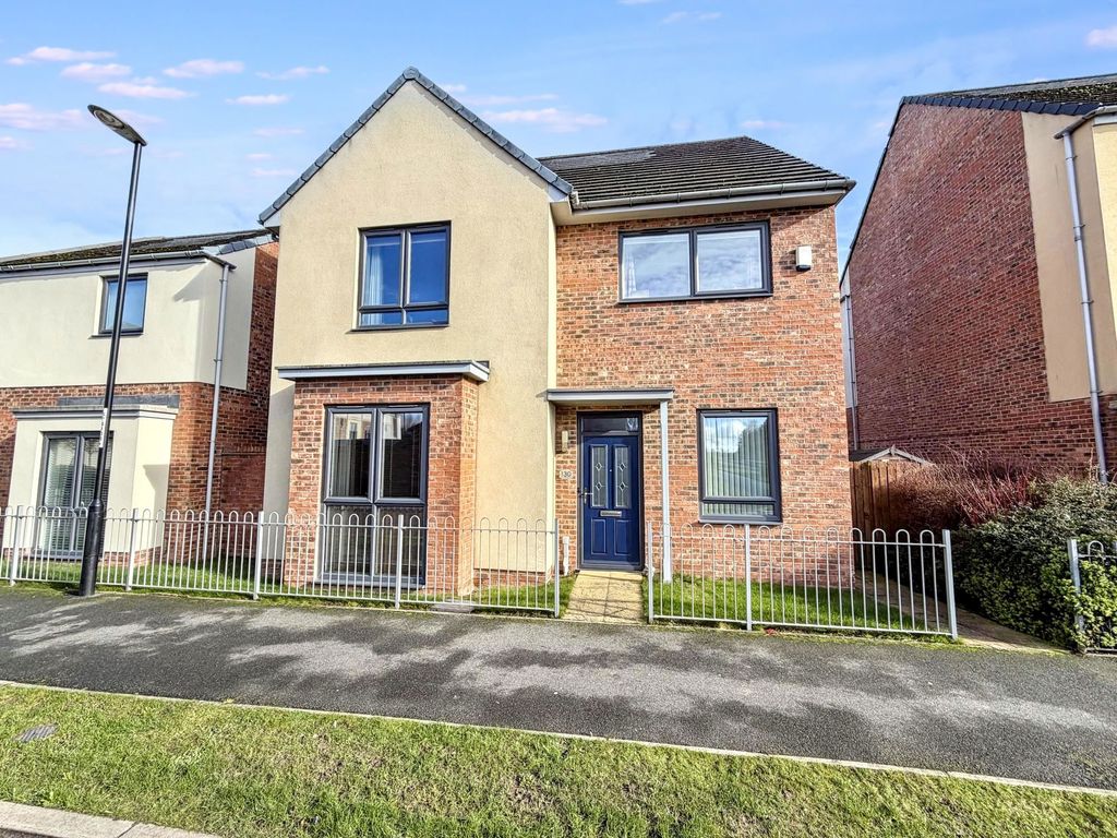 Property photo 1 of 33