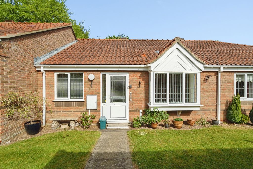 Property photo 1 of 19 Pbox-Img.Jpg