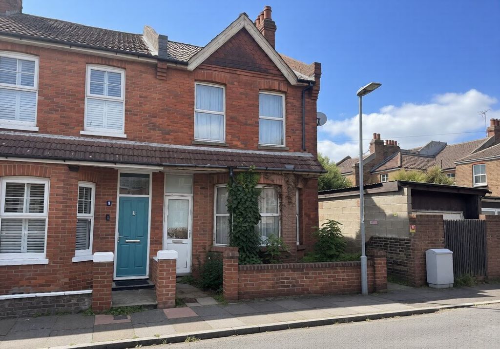 Property photo 1 of 1