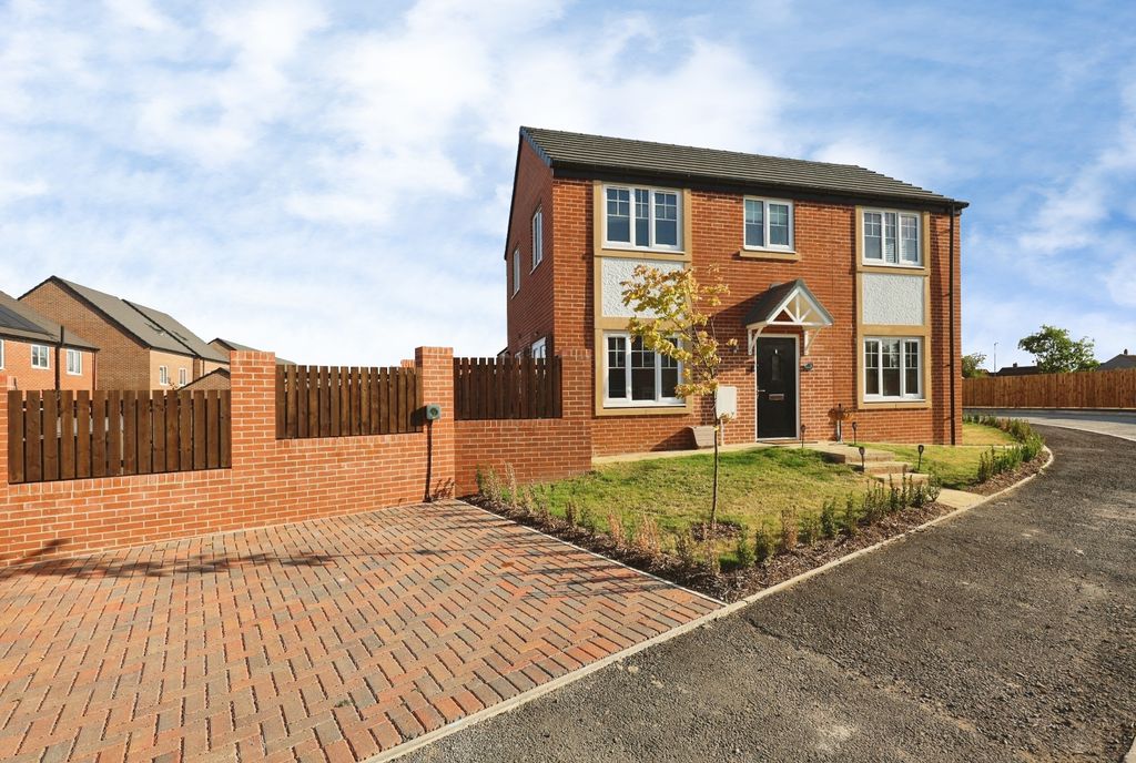 Property photo 1 of 19 Pbox-Img.Jpg