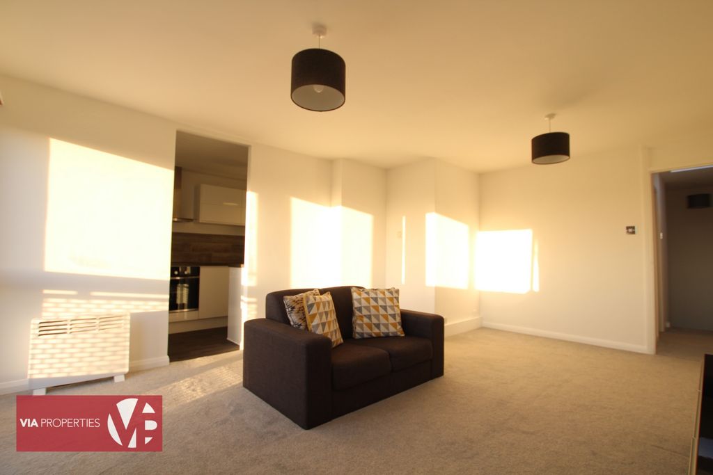 Property photo 3 of 13 Photo 11