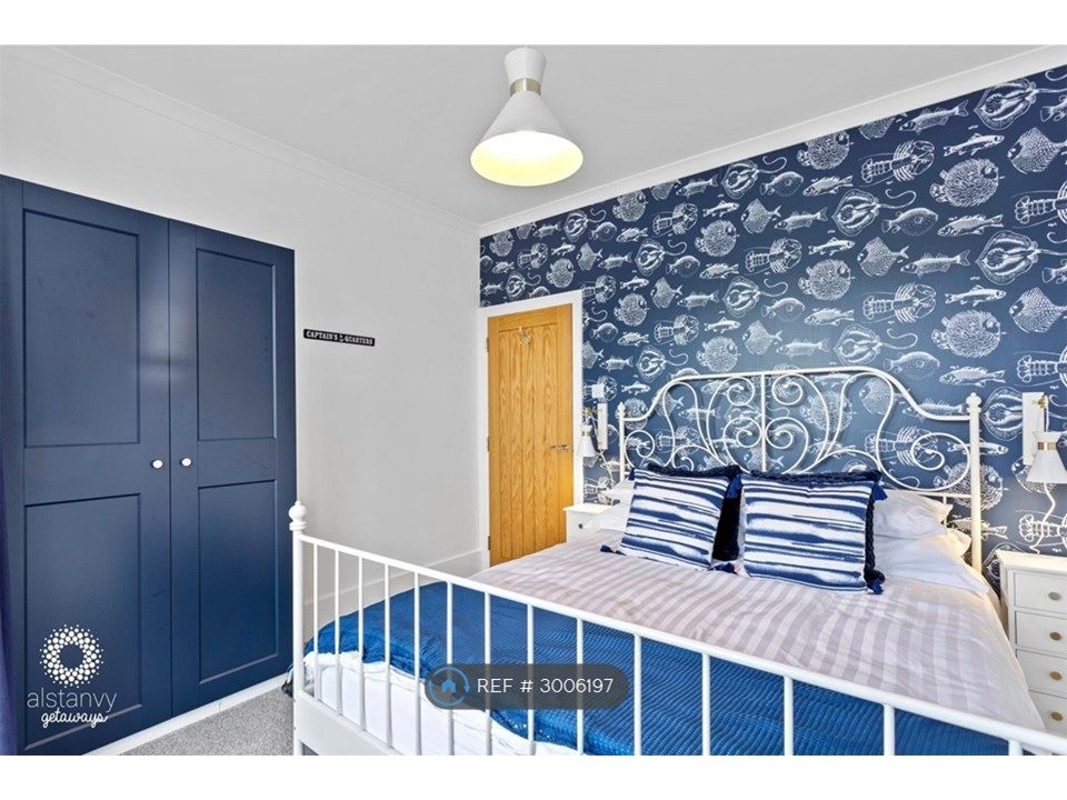 Property photo 1 of 16 Master Bedroom