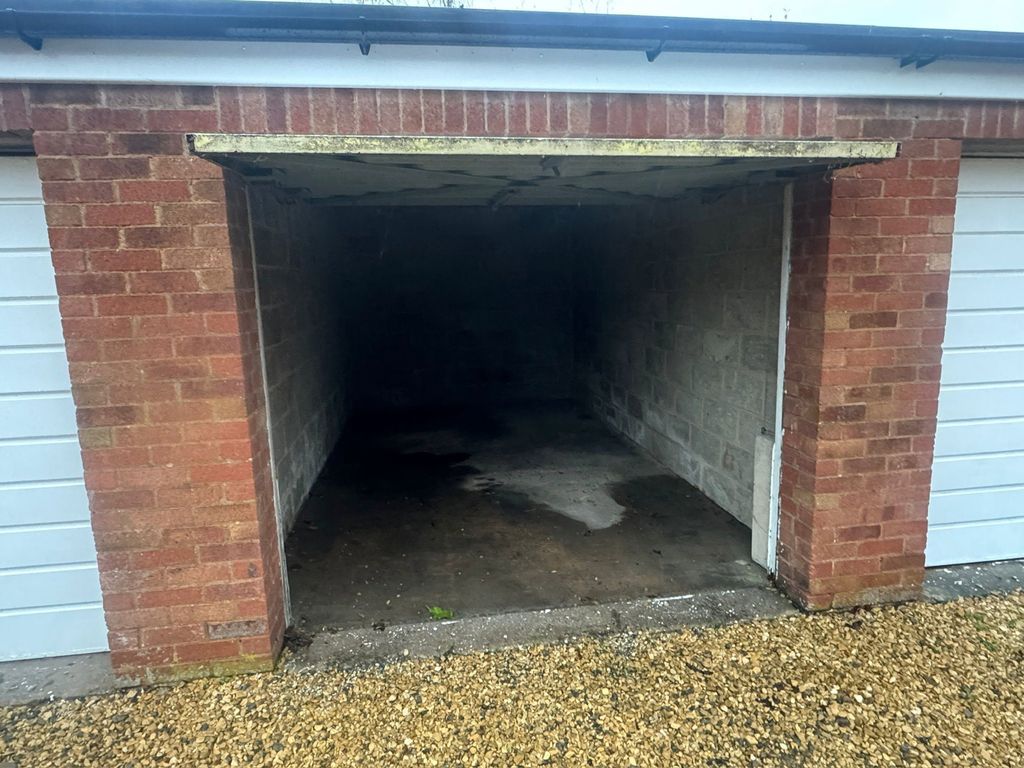 Property photo 2 of 2