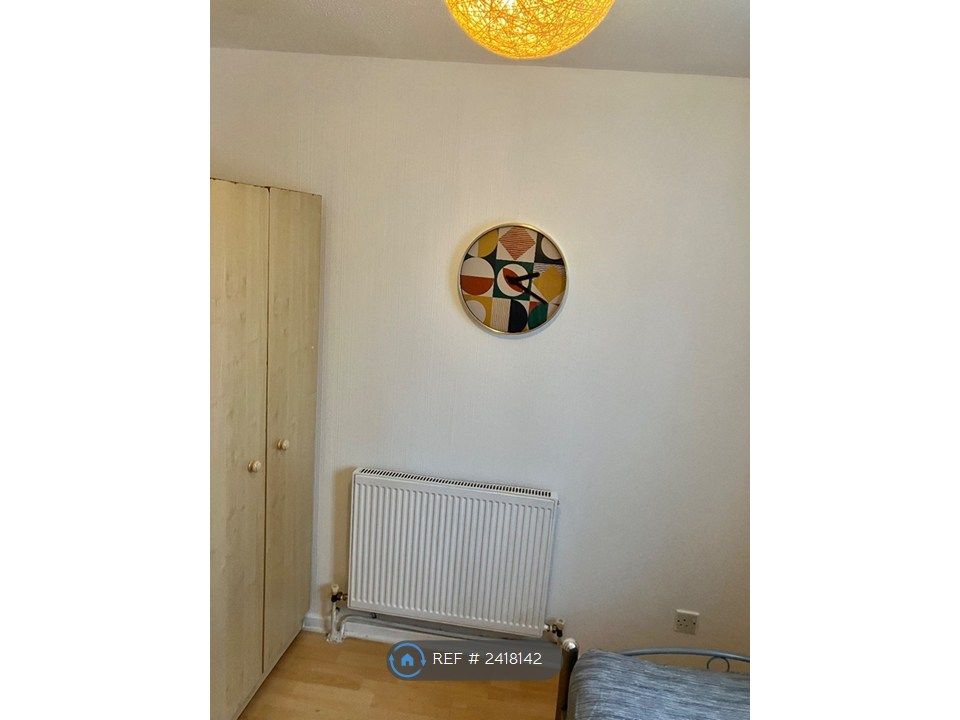 Property photo 3 of 3