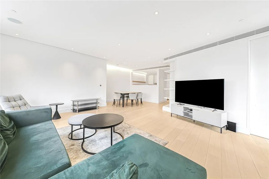 Property photo 2 of 20 Photo 1