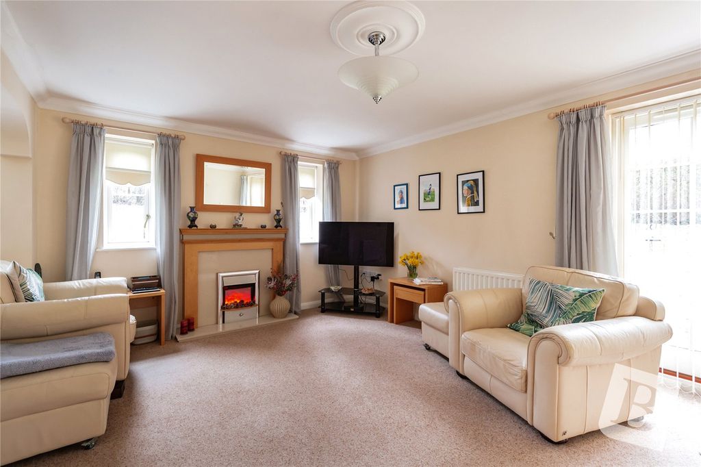 Property photo 2 of 13 Picture No. 26