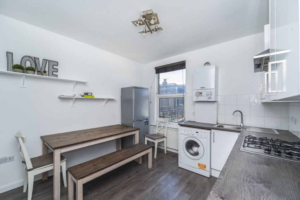 Property photo 2 of 11 Pbox-Img.Jpg