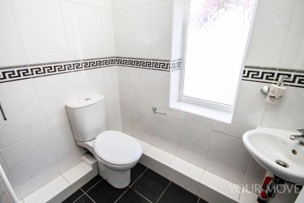 Property photo 2 of 15 Main Page