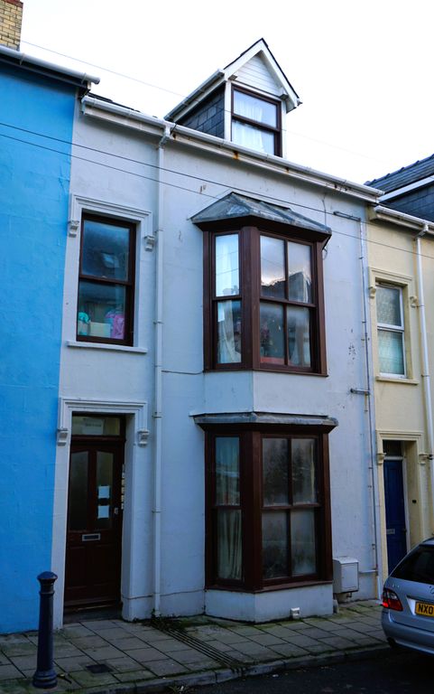 Property photo 1 of 1