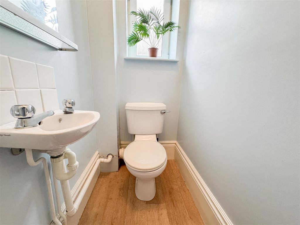 Additional image 20 of 2 bed flat for saleWykeham Road, Hastings TN34