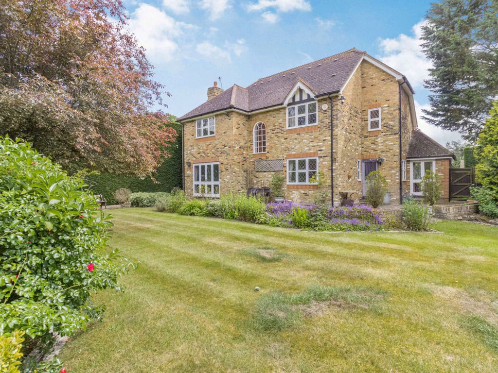 Property photo 2 of 30