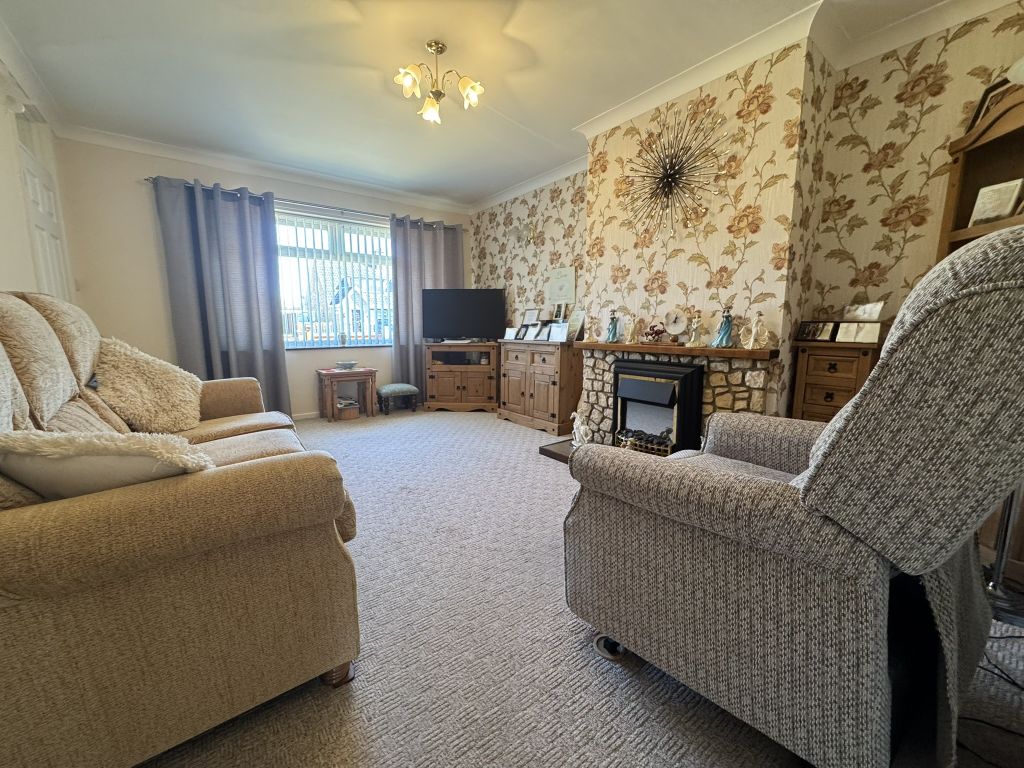 Property photo 2 of 13 15