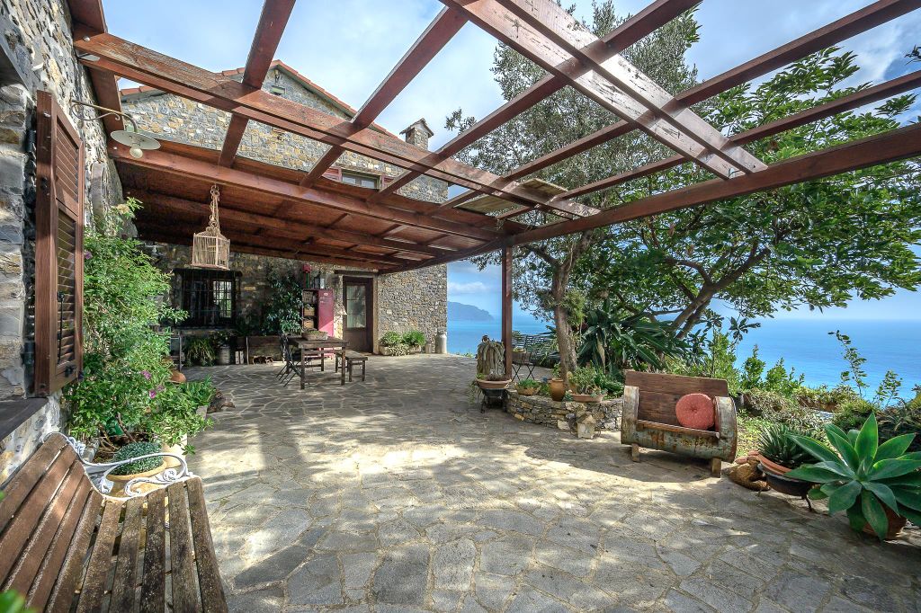 Property photo 1 of 23 Image