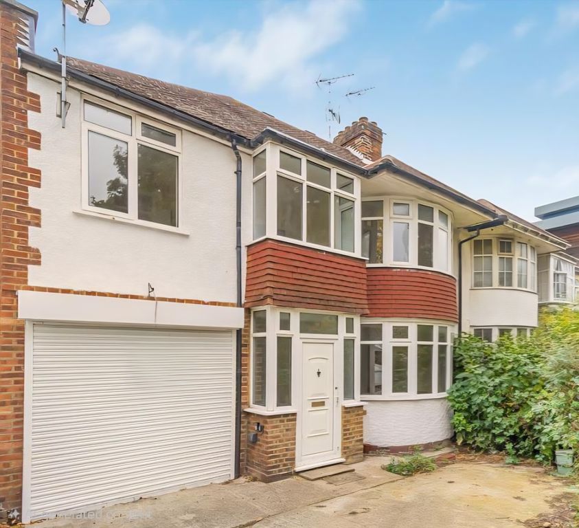 Property photo 1 of 10 Front External