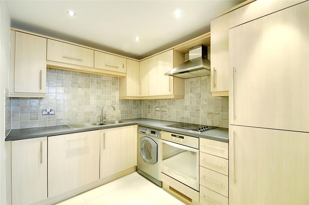 Property photo 2 of 5 Picture No. 03