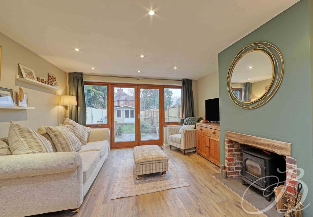 Property photo 3 of 19