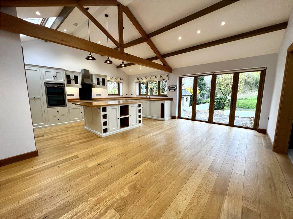 Property photo 3 of 13 Picture No. 04