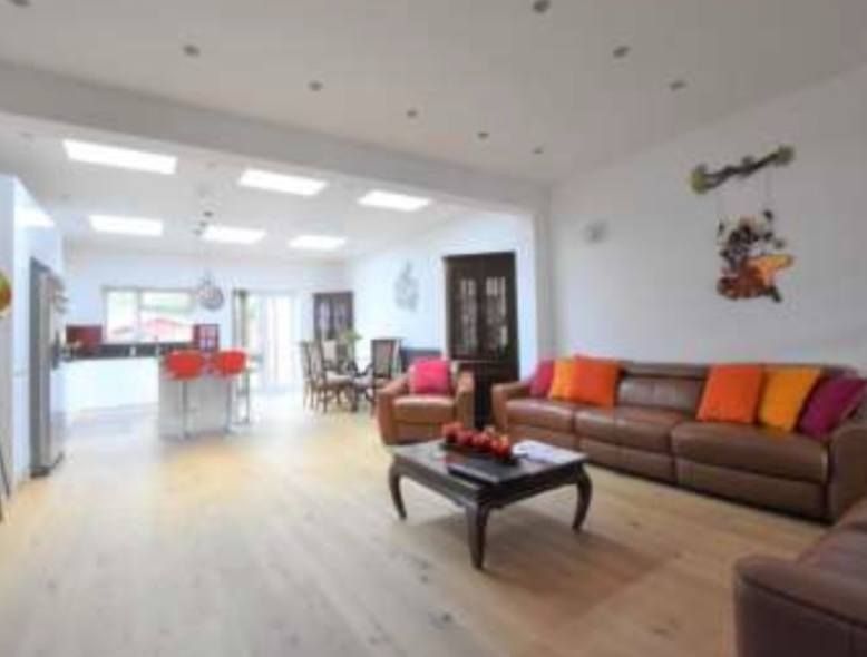 Property photo 3 of 4 Gallery