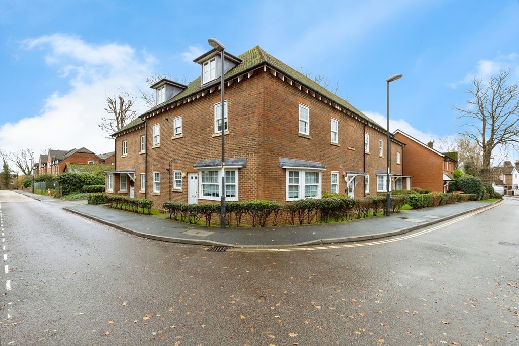 Property photo 1 of 17 Photo