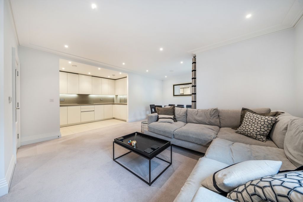 Property photo 1 of 19 1363473-9-68E692F...