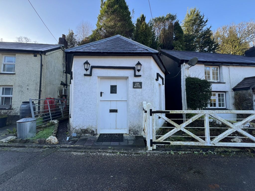 Property photo 1 of 4 Img_1511