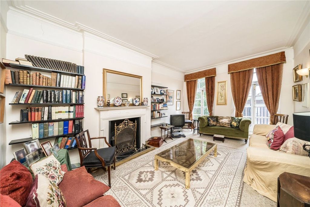 Property photo 3 of 8