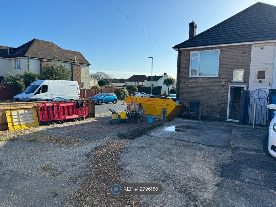 Property photo 3 of 10