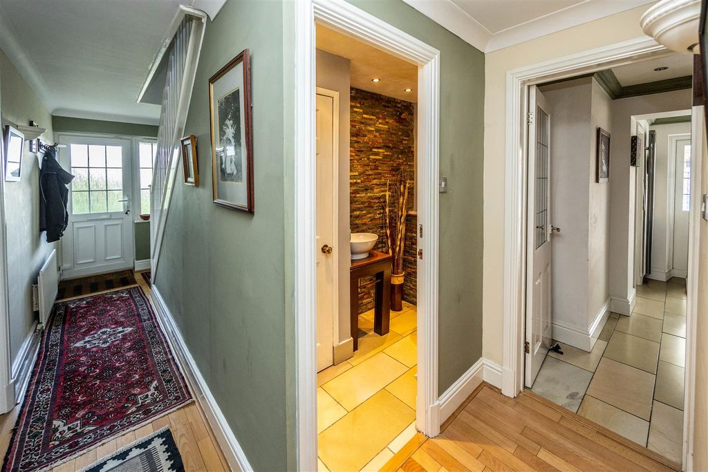 Property photo 3 of 55 77Rdhudds-300625-25.Jpg