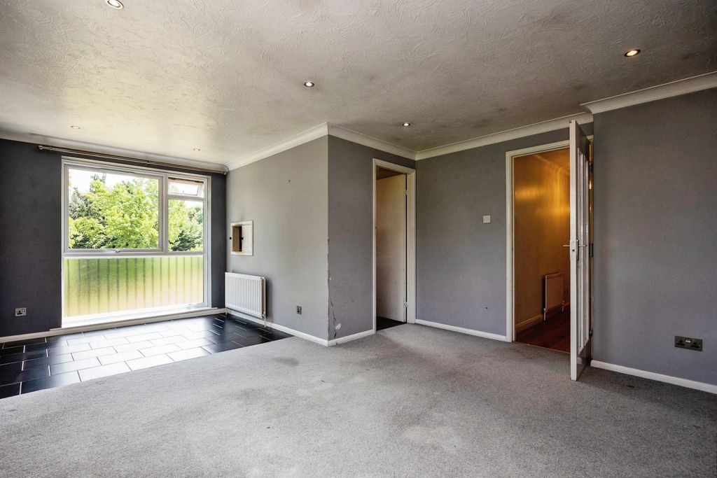 Property photo 3 of 15 Photography